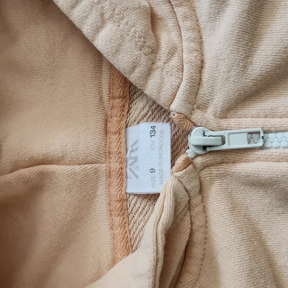 Zara Girls Sweatshirt- Size 9 - Picture 3 of 4